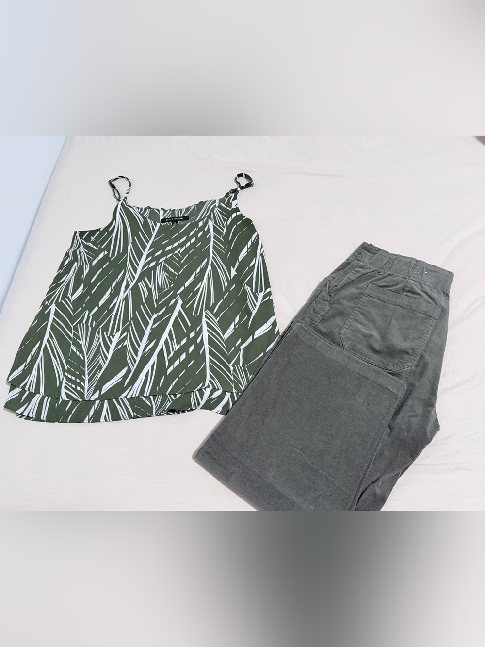 2-piece M set| Olive Green Wide-Leg Pants